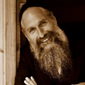 Аккорды Mordechai Ben David