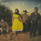 Аккорды La Santa Cecilia